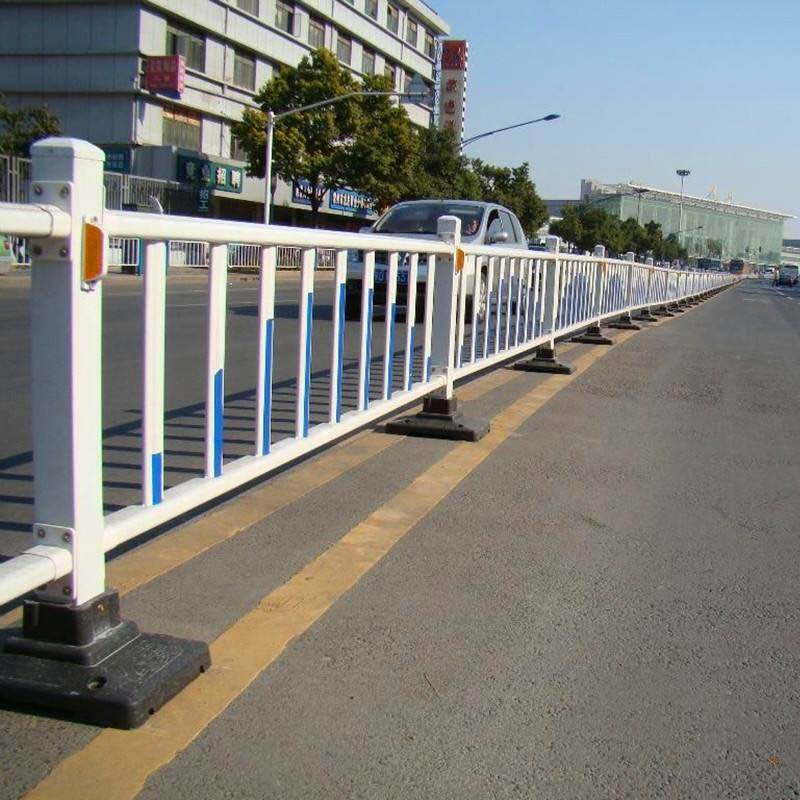 鋅鋼護(hù)欄 鋅鋼護(hù)欄